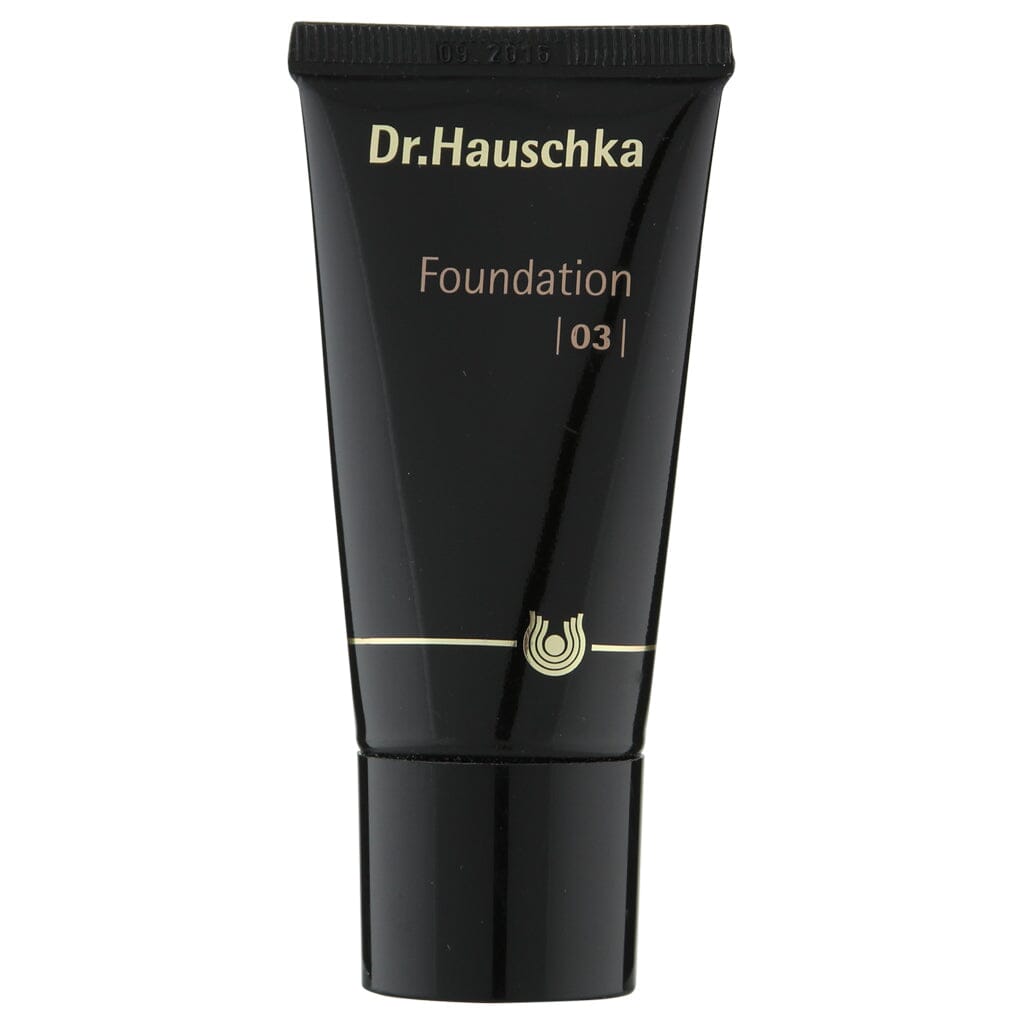 Dr. Hauschka Dr. Hauschka Foundation Tinted Moisturizers & Foundations 1.0 fl oz 03-Chestnut 