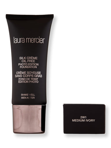 Laura Mercier Laura Mercier Silk Creme Oil Free Photo Edition Foundation 1 oz30 mlMedium Ivory Tinted Moisturizers & Foundations 